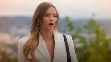 Saint Laurent Le 5 à 7 Bolso Hobo en Cuero Liso usado por Alanna Gold como se ve en Selling Sunset (S09E01)