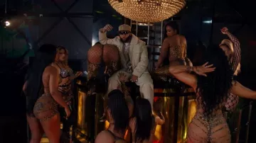 Louis Vuitton Cream Monogram Workwear Jeans usados por El Alfa en EL ALFA - HELICOPTERO