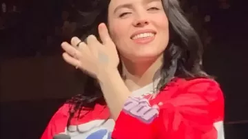 Elmont Hit Me Hard and Soft Tour 2025 Billie Eilish Jersey in the music video Hit Me Hard & Soft Billie Eilish Sydney 2025 | Full Concert | Fan Cam | 4K