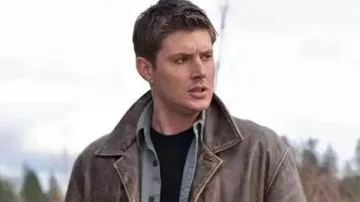 Chaqueta de cuero marrón Supernatural Jensen Ackles usada por Jensen Ackles como se ve en Supernatural