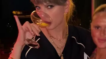 Taylor Swift Chiefs Oversized Mini Dress in Artist Taylor Swift arrives at Arrowhead Stadium for Chiefs-Denver game