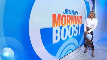 Falda de columna con detalle de flecos de satén elástico de azulejos florales Lela Rose usada por Jenna Bush Hager como se ve en Today el 30 de octubre de 2025