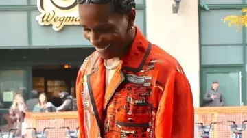 A$AP NYC 2025 Chemise imprimée orange en A$AP Rocky décide de ce qu’est « New York ou pas New York »