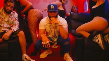 Alexander McQueen White Tread Slick Sneaker Boots worn by El Alfa in El Alfa El Jefe ❌ French Montana ❌ Braulio Fogón ❌ Kaly Ocho - MAQUINA DE DINERO (Video Oficial)