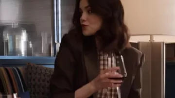 Only Murders In The Building S5 Blazer Selena Gomez porté par Mabel Mora (Selena Gomez) comme on le voit dans Only Murders in the Building (S05)