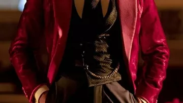 Red Velvet Blazer worn by John Wick in Marquis Calls the Shots (Bill Skarsgård, Donnie Yen) | John Wick: Chapter 4