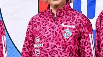 Octobre Rose 25-26 Jacket