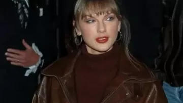 Taylor Swift Dinner at Chez Margaux Brown Leather Jacket in Taylor and Ashley out in NYC last night #thelifeofashowgirl #taylorswift #NYC #swiftie #swifttok