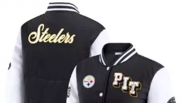 Pittsburgh Steelers Varsity Puffer Jacket portée par Aaron Rodgers dans la NFL Doudoune zippée intégrale pour femme avec capuche amovible sur QVC