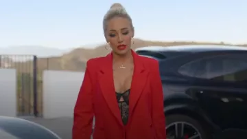 Fashion Nova Dreamy Moments Blazer Set porté par Mary Fitzgerald comme on le voit dans Selling Sunset (S09E09)