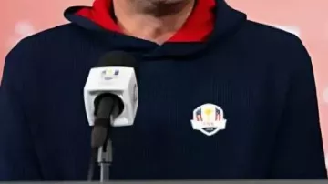 Sweat à capuche de l’équipe des États-Unis porté par Keegan Bradley lors de la Ryder Cup 2025
