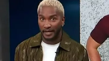 Access Hollywood 2025 Scott Evans Veste zippée texturée (Scott Evans) en Access Hollywood