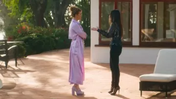 Zapato de plataforma Corinne de Rag & Co usado por Chrishell Stause como se ve en Selling Sunset (S09E10)