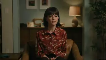 H&M Taille 2 Blouse Chevaux Nouveauté Manches Longues Orange Rouge Top porté par Sarah Sherman comme on le voit dans Saturday Night Live (S51E04)