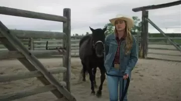 Kimes Ranch Jennifer Light Wash Jeans worn by Amy Fleming (Amber Marshall) as seen in Heartland (S19E05)
