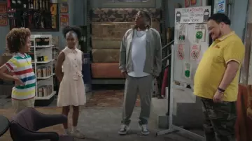 Baskets basses surdimensionnées McQueen portées par Francois 'Crutch' Crutchfield (Tracy Morgan) comme on le voit dans Crutch (S01E04)