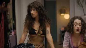 Haut de bikini Agent Provocateur Davine porté par Tallulah (Odessa A’zion) comme on le voit dans I Love LA (S01E01)