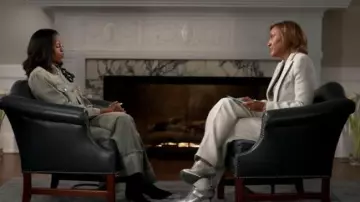 Sneex Les chaussures Tepper portées par Robin Roberts vues dans Good Morning America le 29 octobre 2025