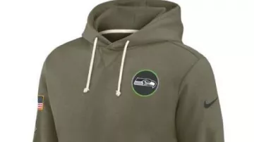 Seattle Seahawks Olive 2025 Salute To Service Sideline Standard Issue Dri-FIT Hoodie - Recreation