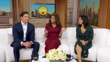 Robe Paloma imprimée Rachel Roy portée par Tara Narula telle que vue dans Good Morning America le 31 octobre 2025