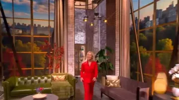 Favorite Daughter The Favorite Pant worn by Marjorie Taylor Greene as seen in The View on November 4, 2025