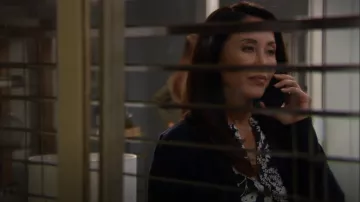 Vince Arboretum Floral Silk Top worn by Li Finnegan (Naomi Matsuda) as seen in The Bold and the Beautiful on October 27, 2025