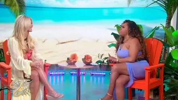 Robe Bananhot Amara portée par Kaylor Martin telle qu’elle est vue à Sherri le 4 novembre 2025