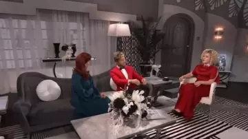 Victoria Beckham Gathered-front Short-sleeve Dress worn by Kelly Clarkson as seen in The Kelly Clarkson Show on October 31, 2025