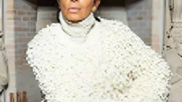 Celebrity Traitors S1 Claudia Winkleman Pull Bouclé Tutleneck