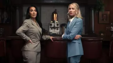 Theory Etiennette Blazer worn by Liberty Ronson (Naomi Watts) as seen in All's Fair (S01E01)