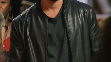 Chris Hemsworth Crime 101 Black Jacket worn by Mike Davis (Chris Hemsworth) in Crime 101