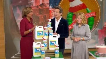 Vestido camisero midi con cinturón Safford de la colección Ralph Lauren usado por Tory Johnson como se ve en Good Morning America el 5 de noviembre de 2025