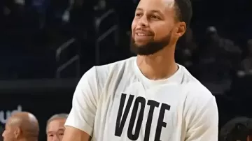 Steph Curry Phoenix VS Warriors Vote T-Shirt in Phoenix Suns vs. Golden State Warriors Full Highlights 2nd QTR | Jan 10 | 2022-2023 NBA Season