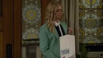 Maje Vrinny Tweed Blazer worn by Gemma Johnson (Beth Behrs) as seen in The Neighborhood (S08E04)