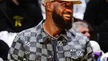 San Antonio Spurs VS Los Angeles Lakers Jacket worn by LeBron James