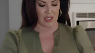 Puff Sleeve Top worn by (Emily Simpson) as seen in Wife Swap: The Real Housewives Edition (S01)