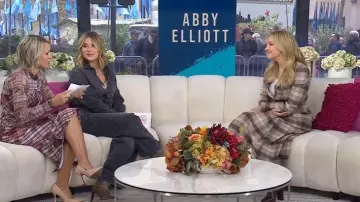 Argent Copain Wool Blazer worn by Abby Elliott as seen in Today with Jenna & Friends on November 7, 2025