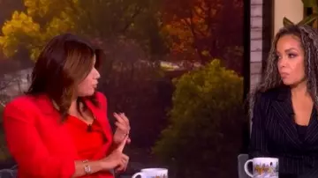 Cinq a Sept Khloe Ruched Sleeve Blazer worn by Ana Navarro as seen in The View on November 7, 2025