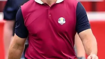 Purple Polo Shirt worn by Rory McIlroy in Team Europe 2025 Ryder Cup