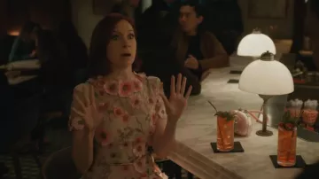 Mini-robe Elliatt Elle Appliquée portée par Elsbeth Tascioni (Carrie Preston) comme on le voit dans Elsbeth (S03E05)