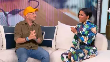 Mary Katrantzou Bryne Pantalon large en jersey stretch imprimé porté par Tamron Hall tel qu’on le voit lors du spectacle de Tamron Hall le 7 novembre 2025