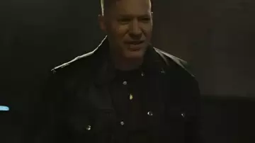 Power Book IV Force S03 Joseph Sikora Black Trucker Jacket porté par Tommy Egan (Joseph Sikora) comme on le voit dans Power Book IV : Force (S03)