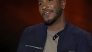 Access Daily 2025 Scott Evans Veste en daim bleu comme on le voit dans Access Daily