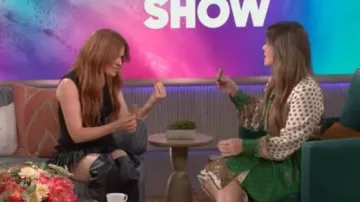 Elie Tahari Vero Jewel Paisley Wrap Midi-Dress worn by Kelly Clarkson as seen in The Kelly Clarkson Show on November 7, 2025