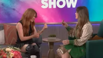 Elie Tahari Vero Jewel Paisley Wrap Midi-Dress worn by Kelly Clarkson as seen in The Kelly Clarkson Show on November 7, 2025