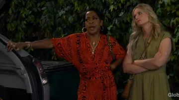 Ba&sh Dove Dress worn by Gemma Johnson (Beth Behrs) as seen in The Neighborhood (S08E05)