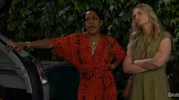 Ba&sh Dove Dress worn by Gemma Johnson (Beth Behrs) as seen in The Neighborhood (S08E05)