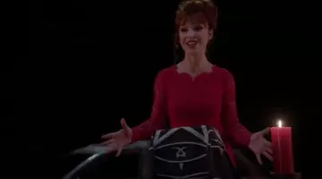 The red dress of Rowena MacLeod (Ruth Connell) in Supernatural S11E03