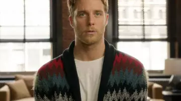 The Cardigan of Brian Finch in Limitless