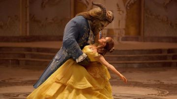 Pendientes de Belle (Emma Watson) en La Bella y la Bestia